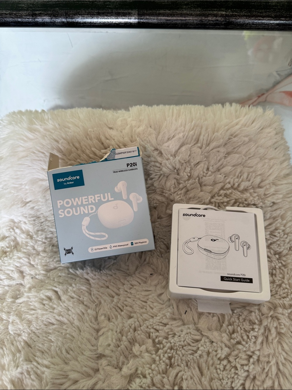 Soundcore P20 True Wireless Earbuds - White/Light Blue Box